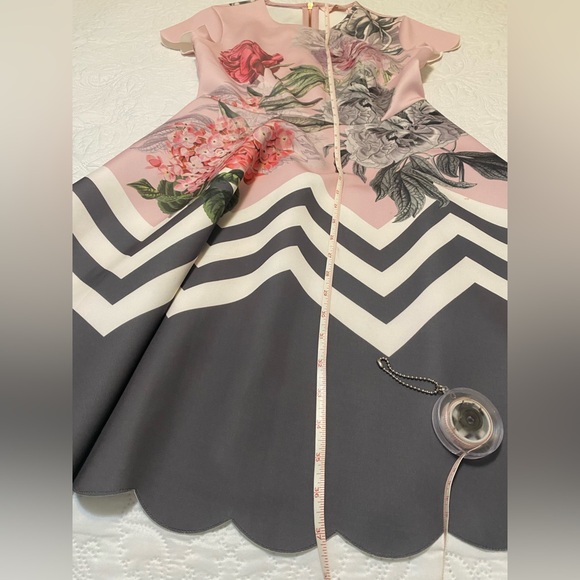 Ted Baker London Haiilie Palace Gardens Dress - Picture 8 of 11